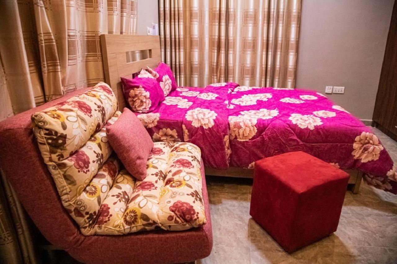 Bays Boutique Apartment Accra Exterior photo