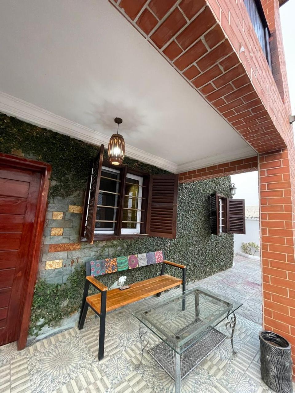 Bays Boutique Apartment Accra Exterior photo